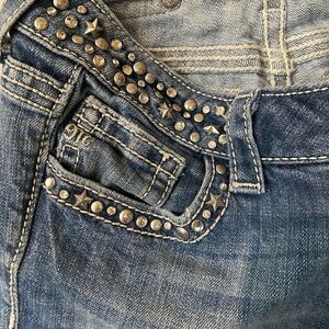 Miss Me JW6047B Boot Size 27 Missing button closure on waist